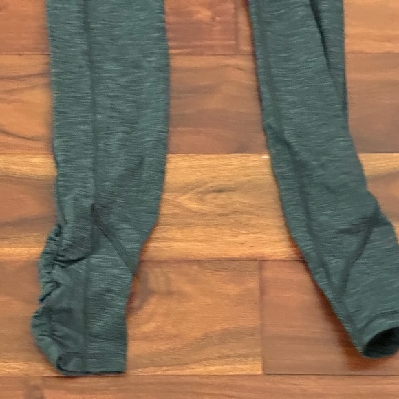 New lululemon all the right places scrunch leggings sz 4 - Picture 2 of 6